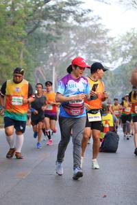 BIB: 1018, 136
                            <button type="button" onclick="openModal(10413361)" class="btn btn-primary btn-sm float-right btn-popup" data-toggle="modal" data-target=".modal-high-quality">
                        <i class="fas fa-shopping-cart"></i> Add to Cart
                    </button>
                                            <button type="button" onclick="isThisMe(10413361, true)" class="btn btn-success btn-sm float-right btn-popup btn-isme hidden" data-toggle="tooltip" data-placement="bottom" title="นี่คือรูปของคุณใช่ไหม คลิกที่นี่เพื่อเอาเข้าอัลบั้ม">
                        <i class="fas fa-plus"></i> Add to album
                    </button>
                    <button type="button" onclick="isThisMe(10413361, false)" class="btn btn-warning btn-sm float-right btn-popup btn-isnotme hidden">
                        <i class="fas fa-ban"></i> Remove from album
                    </button>